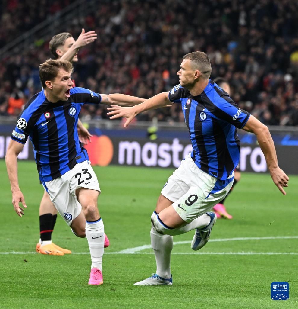 官方：贝西克塔斯声明炮轰裁判，敦促足协尽快处罚黑哨