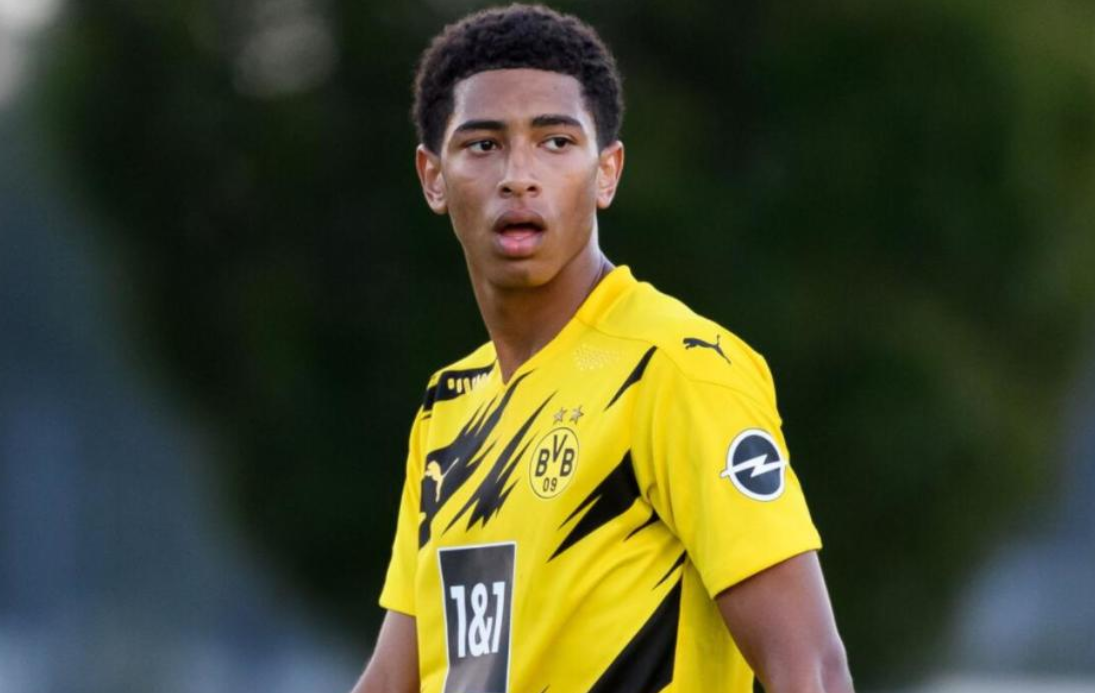 双喜临门，阿莱格里成为米兰队史第七位百胜主帅