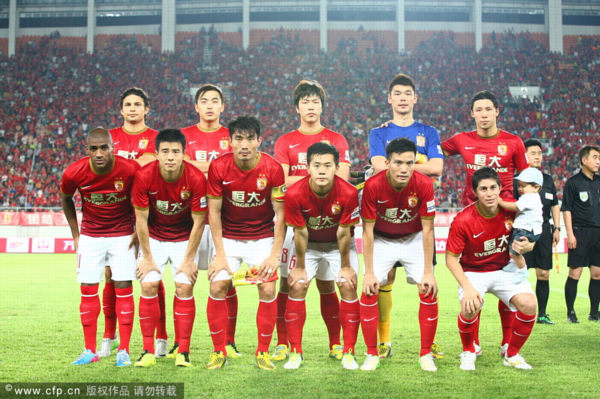 16岁103天，马利-萨蒙是英格兰俱乐部第3位欧冠出场的U16球员（年仅16岁103天，马利-萨蒙成为英格兰俱乐部第3位在欧冠亮相的U16球员）