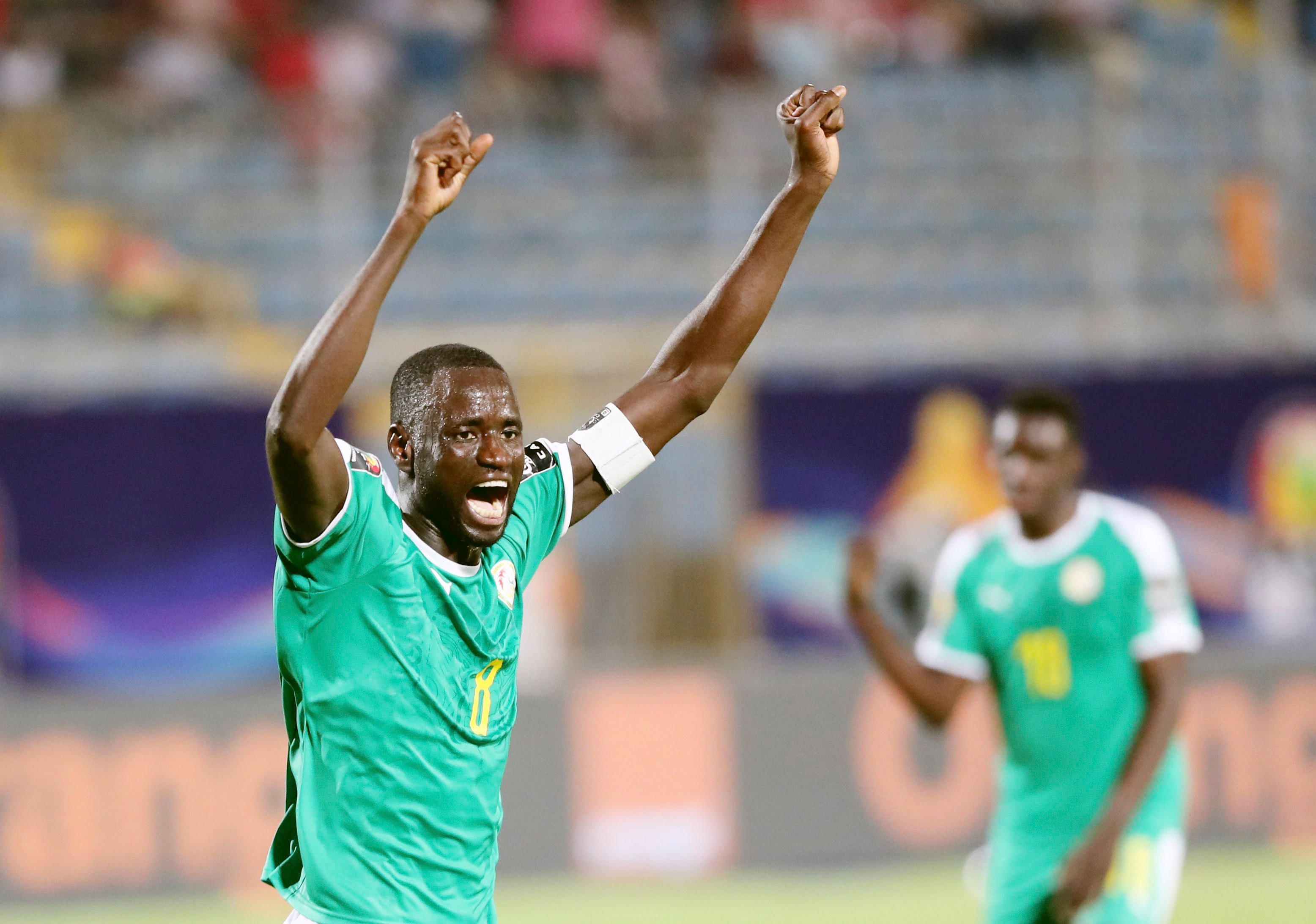 切尔西半场被反超，英格兰球队欧战首次被阿塞拜疆球队打入2球