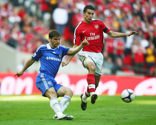 就在今天，12月6日下午！中超传来了山东鲁能、韩鹏和上海申花的新消息（今日12月6日下午，中超传出山东鲁能、韩鹏与上海申花最新动态）