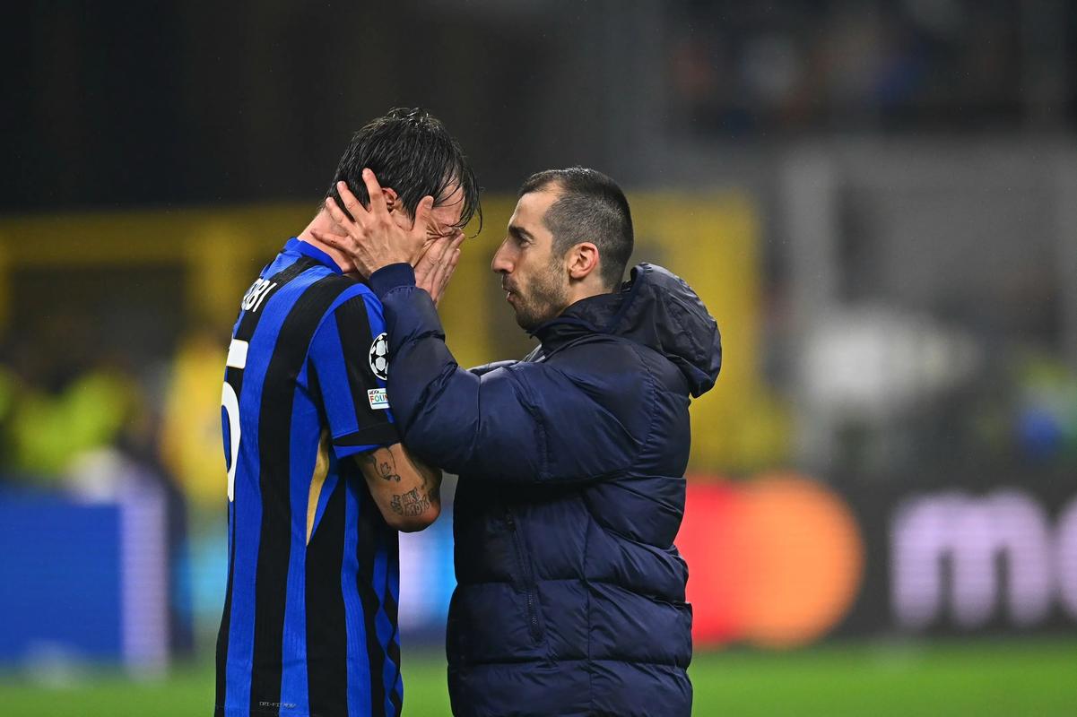 斩获皇马生涯首球，赫伊森是本赛季西甲进球最年轻的后卫（赫伊森迎皇马处子球，成本季西甲最年轻破门后卫）