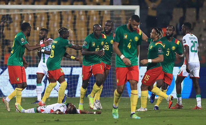 布达佩斯Major：枪法碾压！绿龙13-8战胜液体取开门红