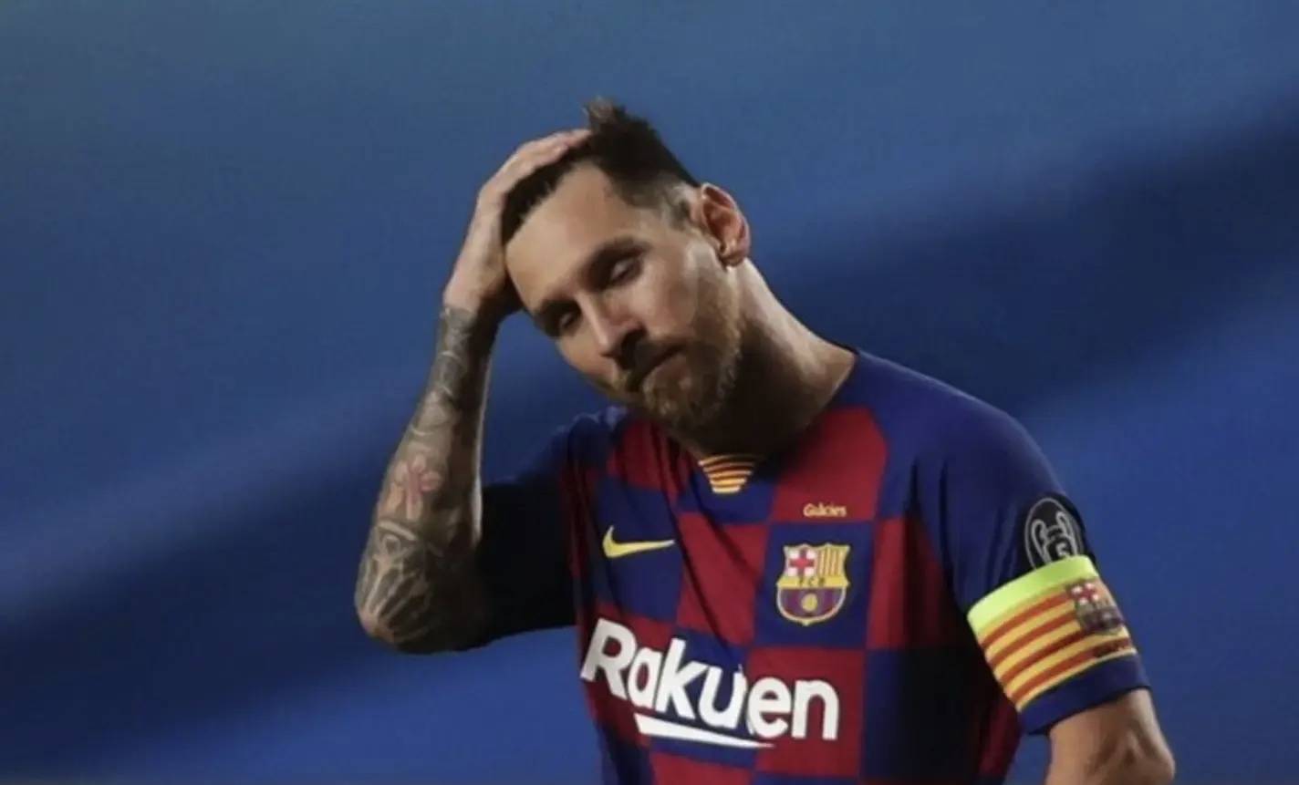 太攀蛇官方：队内得分王麦克维由于孩子出生，缺席今日对阵老鹰