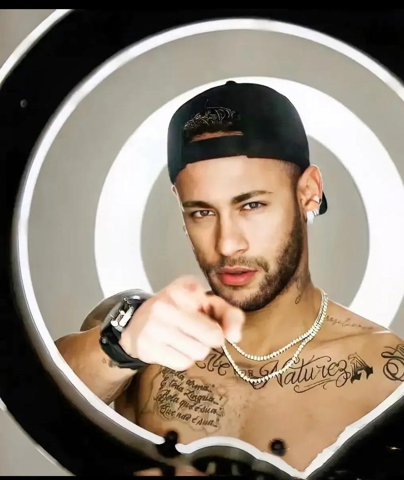 西班牙是世界最强？库库雷利亚：不，但很高兴被这样评价（库库雷利亚谈西班牙是否世界最强：不是，但乐见外界称赞）