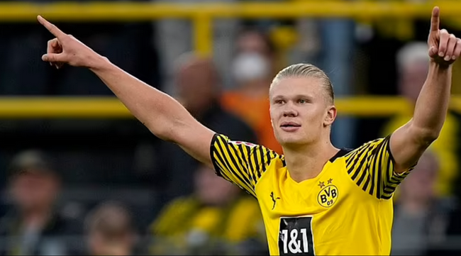 吉拉西无缘2025非洲足球先生奖，他的哥哥在社媒表达不满