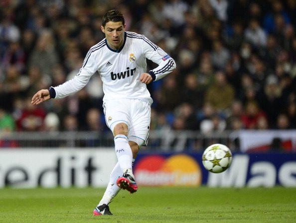 早报：37岁迪马利亚收获生涯第37冠（晨报：37岁迪马利亚加冕职业生涯第37座冠军）